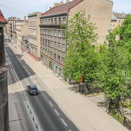 Διαμέρισμα Modern In City Center! *